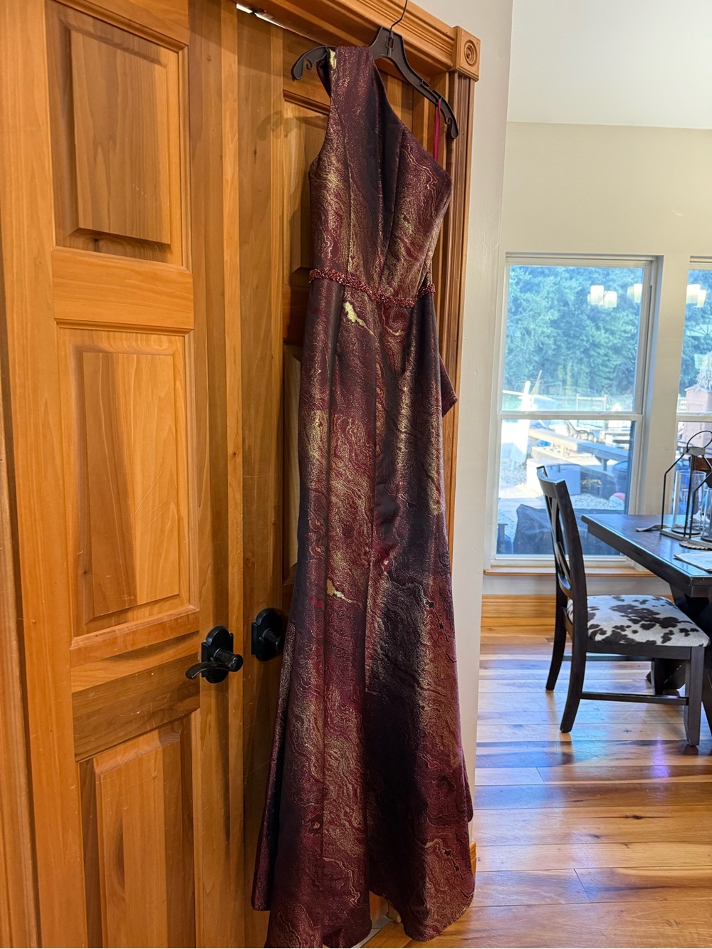 Terani Couture One-Shoulder Burgundy and Metallic Gold Gown - Picture 7 of 14